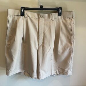 PGA Tour | Khaki Golf Shorts 40